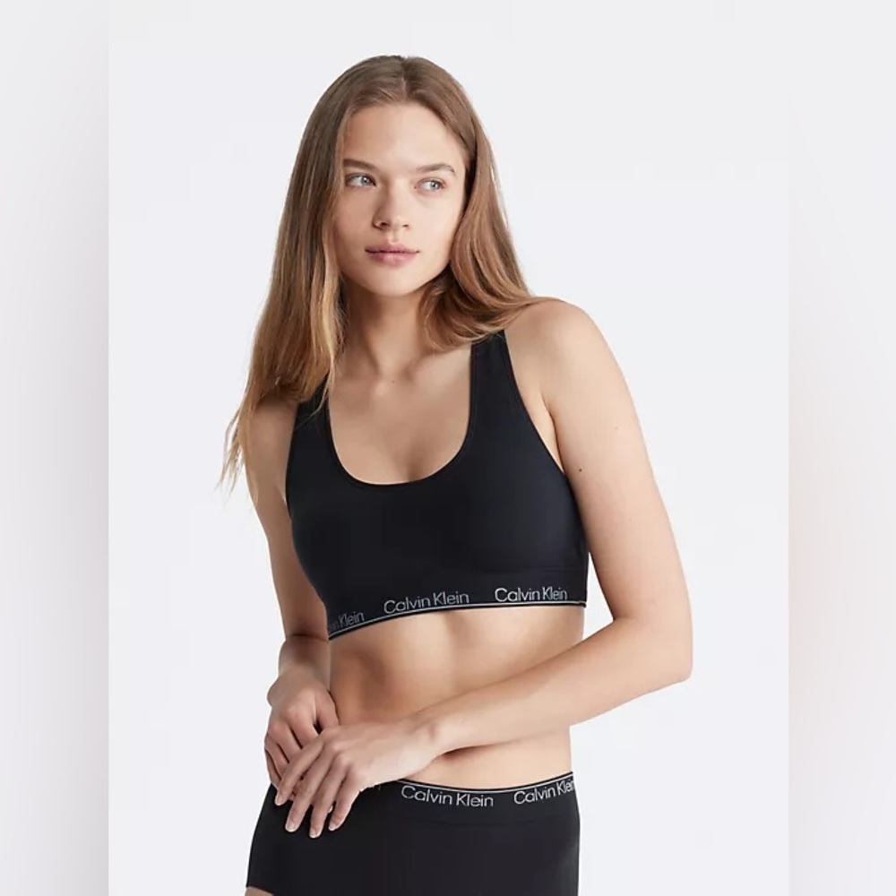 Calvin Klein Seamless Unlined Racerback Bralette